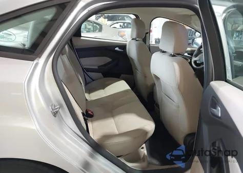 2015 Ford Focus Se из США, поврежденный, VIN 1FADP3F28FL214500